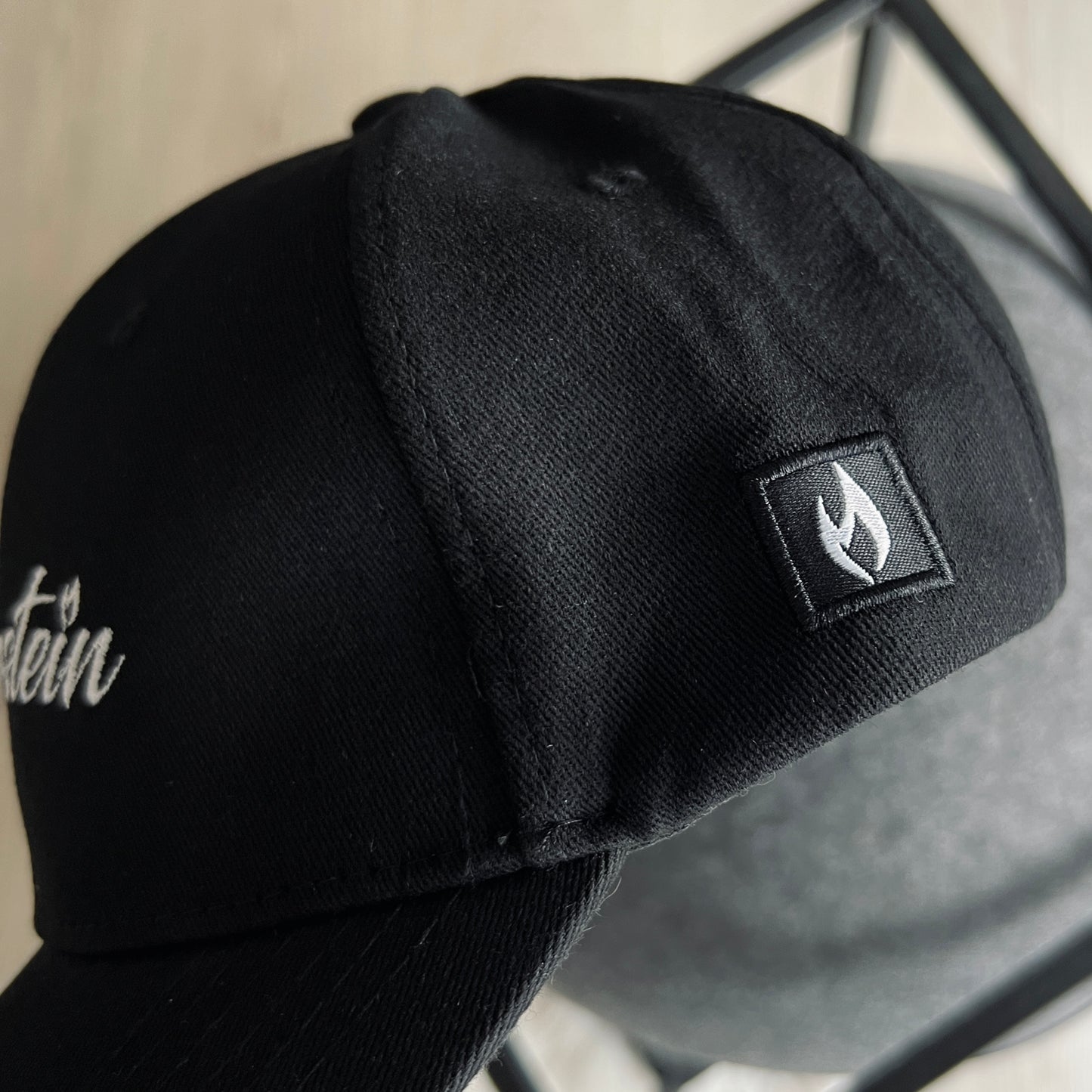 FEUERSTEIN CAP
